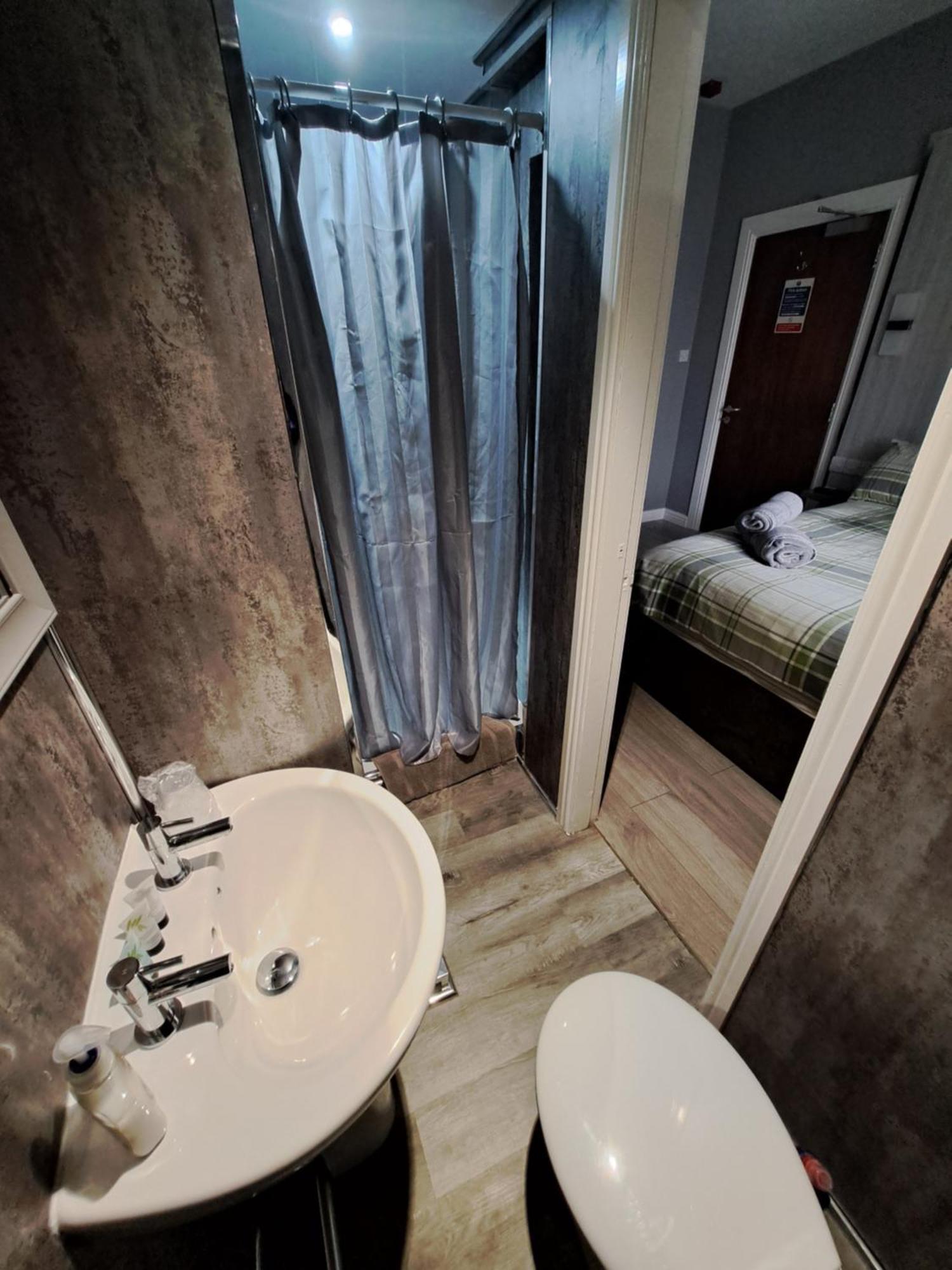 Dalesman Hotel ダーリントン エクステリア 写真